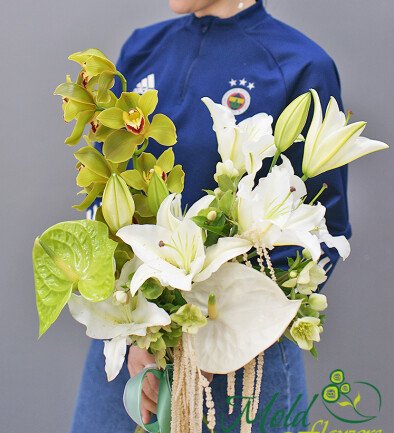 Buchet „Eleganta tropicala” foto 394x433