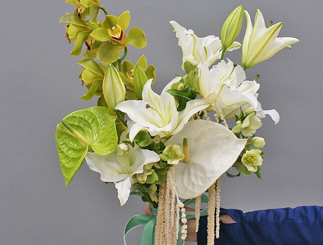 Buchet „Eleganta tropicala” foto