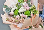 Bouquet of pink roses and chrysanthemums "Morning Tenderness" — photo 4