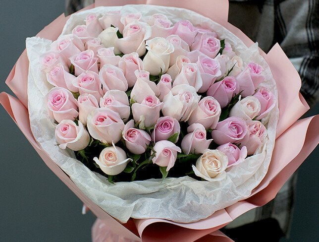 51 pale pink roses 40 cm photo