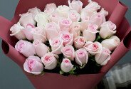 Buchet din 35 trandafiri roz pal 40 cm — foto 2