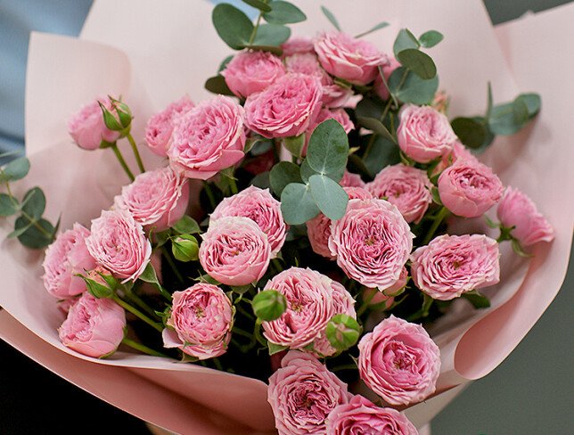 Bouquet of pink spray roses with eucalyptus photo