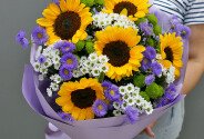 Buchet din crizanteme si floarea-soarelui „Dimineata insorita” — foto 1