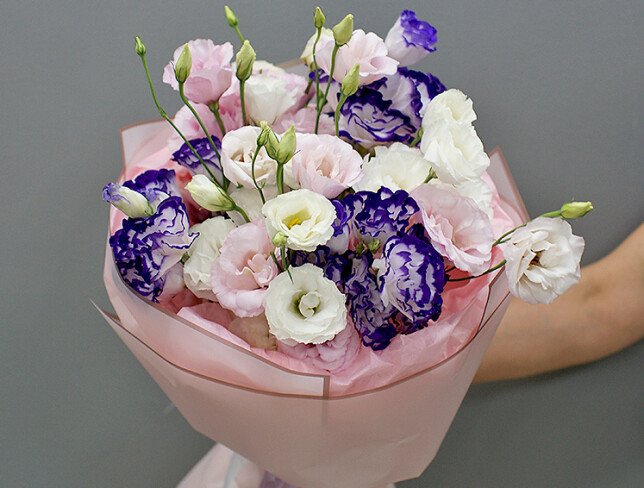 Buchet din eustoma multicolora „Melodia culorilor” foto