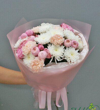 Buchet din crizanteme, dianthus si trandafiri Silva Pink „Armonie dulce” foto 394x433