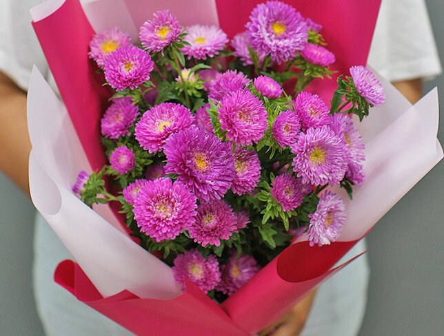 Buchet din astre roz foto