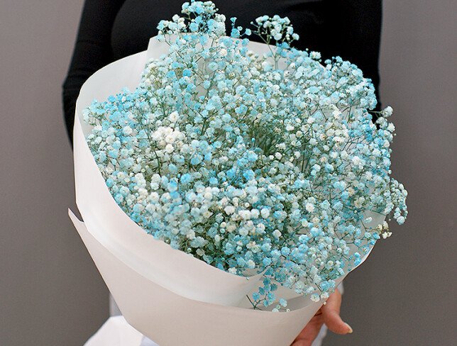 Bouquet of blue gypsophila "Dream’s Lightness" photo