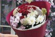 Buchet din crizanteme multicolore „Zi luminoasa” — foto 5