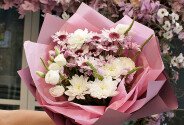 Buchet din crizanteme si dianthus albi „Sentimente calde” — foto 5