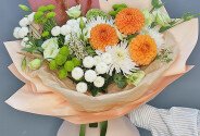 Bouquet of chrysanthemums and dahlias "Charm of the Day" — photo 1