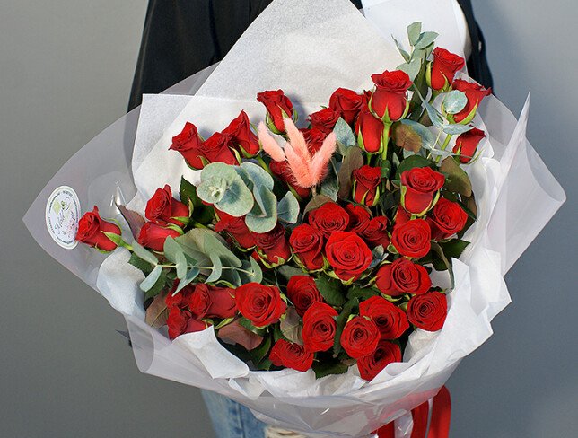 Bouquet of red roses "Magic of Love" photo
