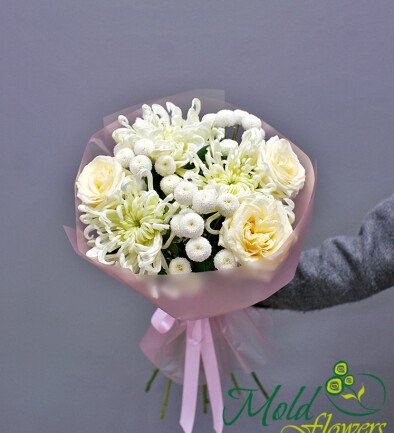 Buchet din crizanteme si trandafir Candlelight