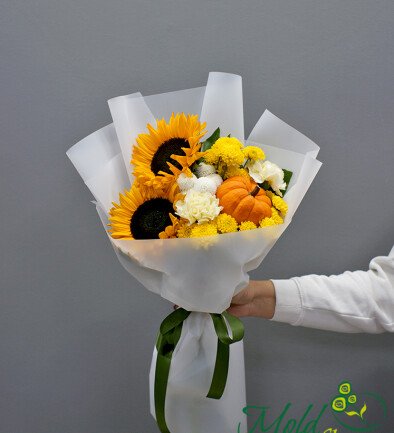 Buchet cu floarea-soarelui si bostan decorativ „Gustul toamnei” foto 394x433