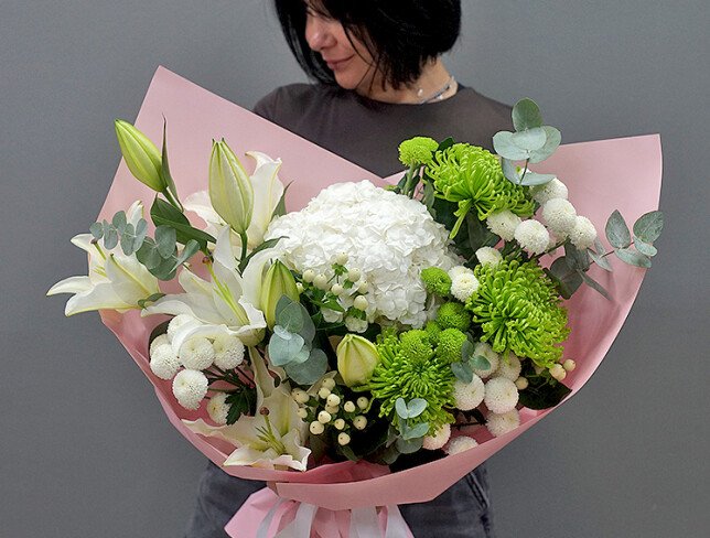 Bouquet of white lilies, hydrangeas, and chrysanthemums photo