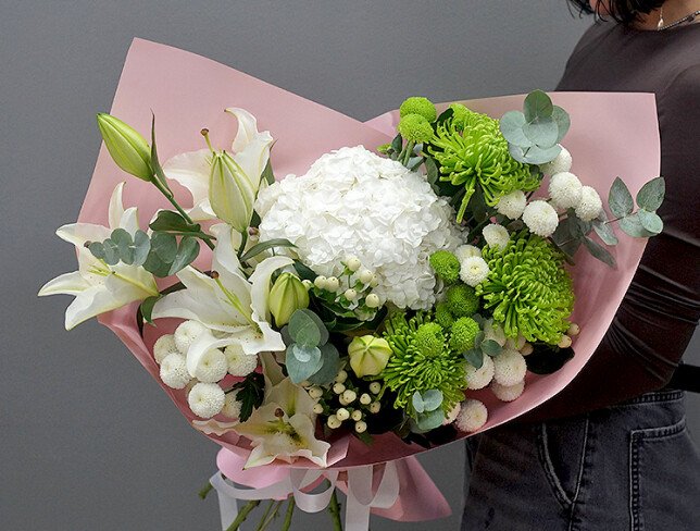 Bouquet of white lilies, hydrangeas, and chrysanthemums photo