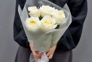 Buchet din 5 trandafiri albi "Candlelight" — foto 2