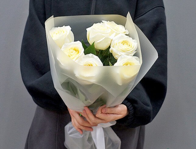 Buchet din 7 trandafiri albi "Candlight" — foto 2
