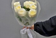Buchet din 7 trandafiri albi "Candlight" — foto 3