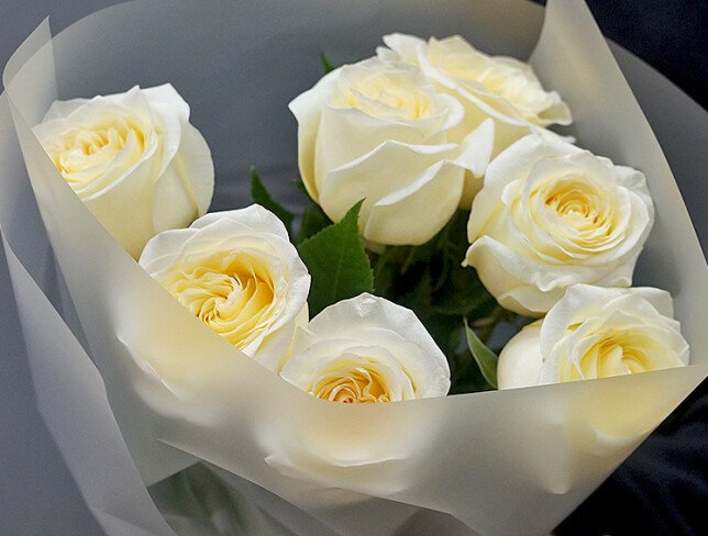 Buchet din 7 trandafiri albi "Candlight" — foto 4