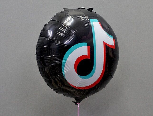 Шарик "TikTok" фольгированный с гелием Фото