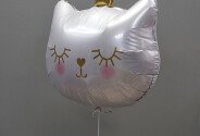 White balloon "Cat with crown" foil with helium — photo 2
