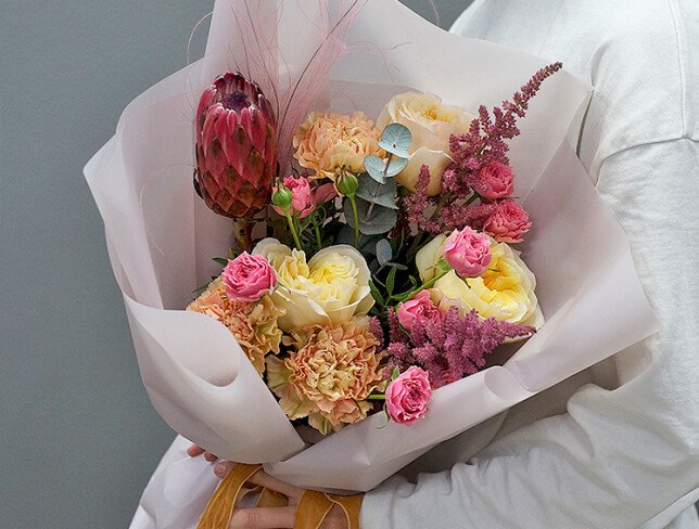 Bouquet with protea, roses, and dianthus "Velvet Story" photo