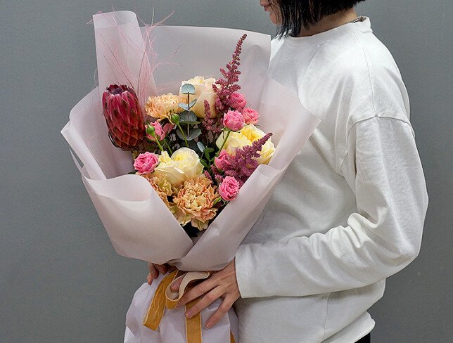 Bouquet with protea, roses, and dianthus "Velvet Story" photo