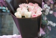 Bouquet of 15 pale pink roses 60-70 cm — photo 4