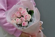 Buchet din 9 trandafiri roz pal 60-70 cm — foto 3