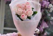 Buchet din 9 trandafiri roz pal 60-70 cm — foto 4