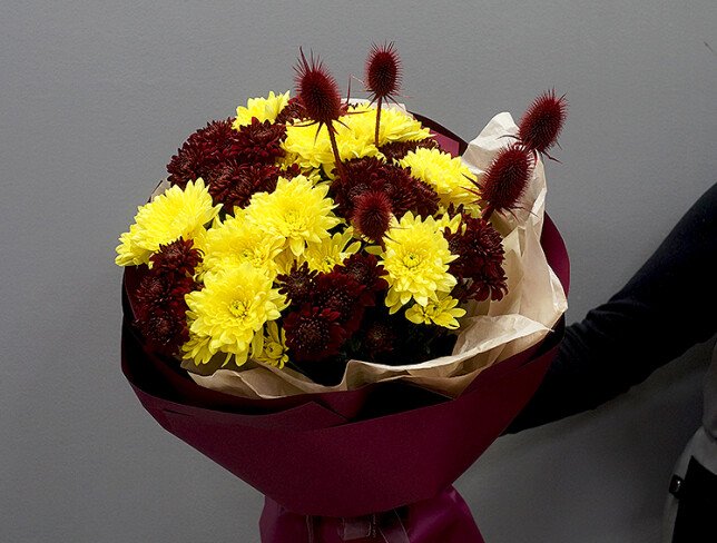 “Bright Chrysanthemums Bouquet” photo