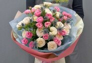 Bouquet of pink and cream spray roses "Tenderness and Elegance" — photo 1