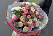 Bouquet of pink and cream spray roses "Tenderness and Elegance" — photo 2