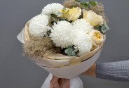 Buchet din crizanteme albe si trandafiri «Cream Expression» — foto 1