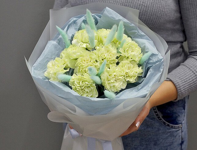 Buchet din dianthus verzi «Note de Primavara» foto