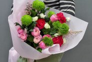 Bouquet of spray roses and chrysanthemums "Enchanting Tenderness” — photo 1