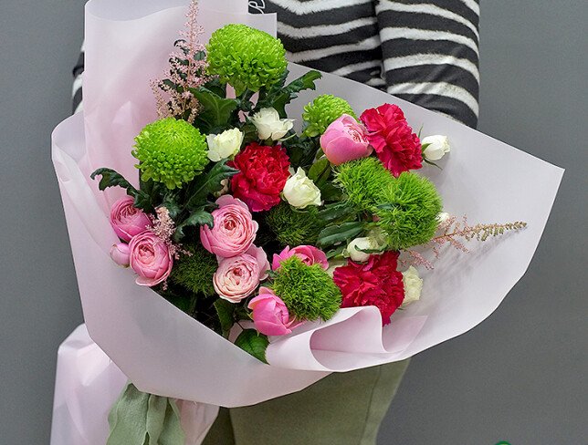 Bouquet of spray roses and chrysanthemums "Enchanting Tenderness” photo
