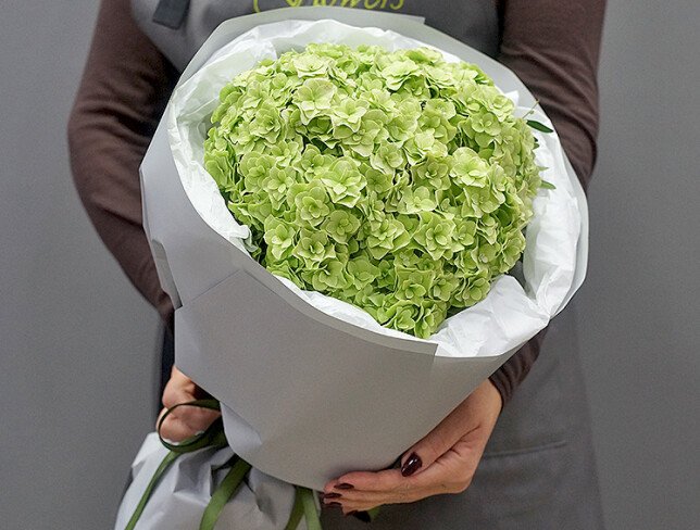 Buchet cu hortensie verde „Prospețime de smarald” foto
