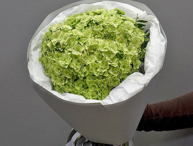 Buchet cu hortensie verde „Prospețime de smarald” foto