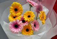 Gerbera bouquet "Rainbow Splash" — photo 2