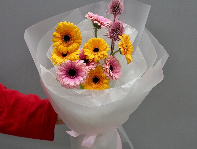 Gerbera bouquet "Rainbow Splash" photo