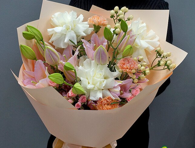 Buchet „Poveste florală” foto
