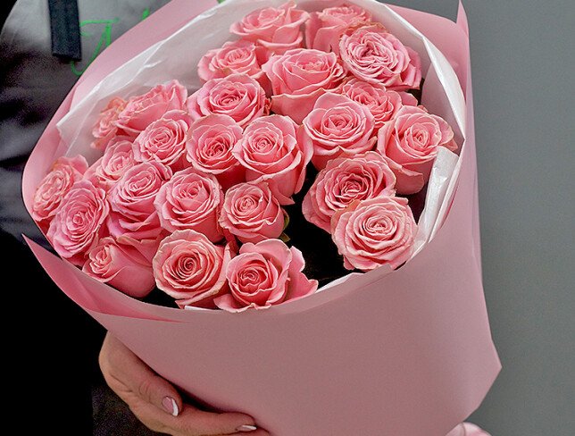 Bouquet of 25 roses “Sophia Loren” (50 cm) — photo 2