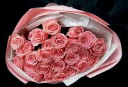 Bouquet of 25 roses “Sophia Loren” (50 cm) — photo 4