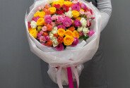 Buchet cu trandafiri de tufa multicolori — foto 1