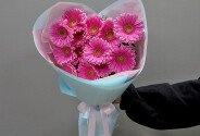 Bouquet of 15 pink gerberas — photo 1