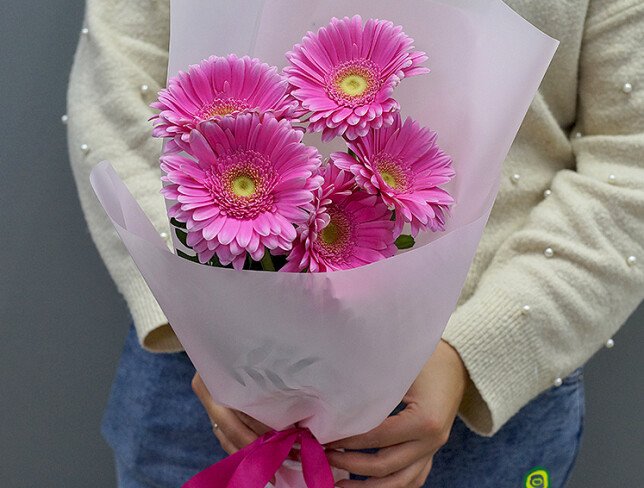 Bouquet of 5 pink gerberas photo