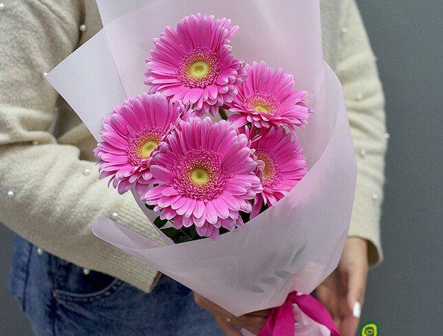 Bouquet of 5 pink gerberas photo