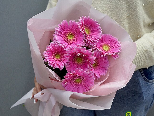 Buchet din 7 gerbere roz foto