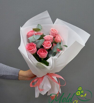 Bouquet of 9 roses “Sophia Loren” 40 cm